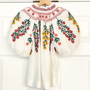 Antonio Melani embroidered top, sz 4